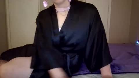 RoxyRedXO12 online show from 03.16.26