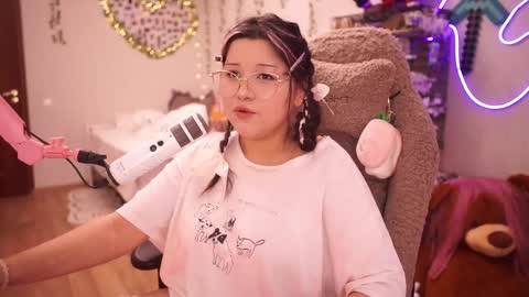 roxysuh online show from 10.24.25