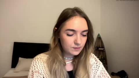 Snapshot of roxysweetdream chatting on 04.26.26 Roxy online show from 04.26.26