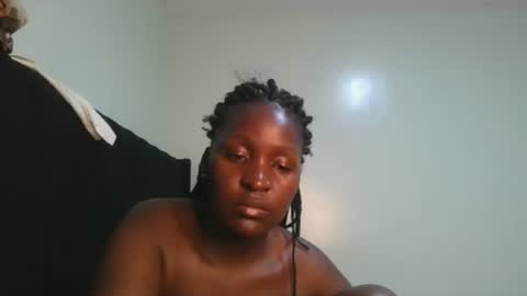 Snapshot of royal_goddes2 chatting on 06.23.26 royal_goddes2 online show from 06.23.26