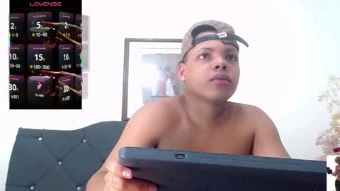 royal_xx online show from 03.14.26