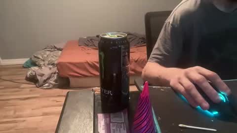 Royalty13m online show from 09.22.25