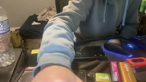 Royalty13m online show from 12.17.25