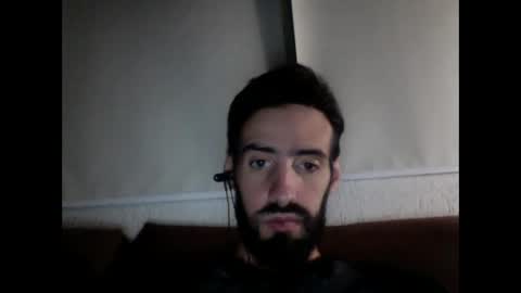 Snapshot of royartal chatting on 11.23.25 Rodrigo online show from 11.23.25