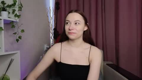 Snapshot of roygeers chatting on 02.05.26 Alice online show from 02.05.26