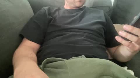 Snapshot of roythegil chatting on 09.19.25 roythegil online show from 09.19.25