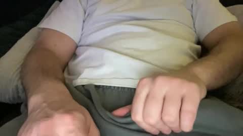 Snapshot of roythegil chatting on 12.20.25 roythegil online show from 12.20.25