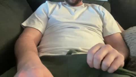 Snapshot of roythegil chatting on 02.14.26 roythegil online show from 02.14.26