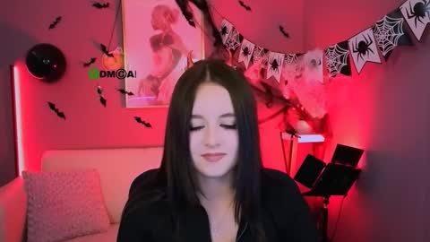 Snapshot of rozmary_ket chatting on 10.24.25 Im Rozmary nice to meet you 3 online show from 10.24.25