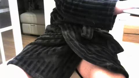 Snapshot of rsindie2 chatting on 11.30.25 rsindie2 online show from 11.30.25