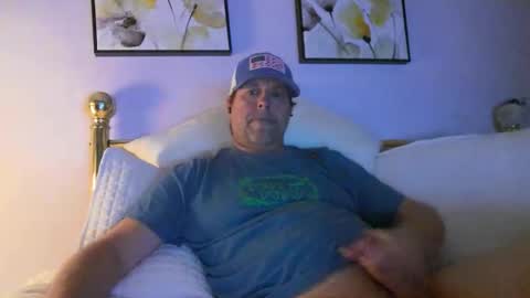 Snapshot of rtrmoney18 chatting on 04.04.26 rtrmoney18 online show from 04.04.26