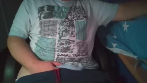 Snapshot of ruben90mr chatting on 11.05.25 ruben90mr online show from 11.05.25