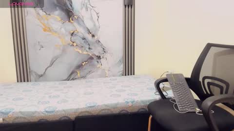 Snapshot of rubi_30 chatting on 11.26.25 Rubi i love online show from 11.26.25