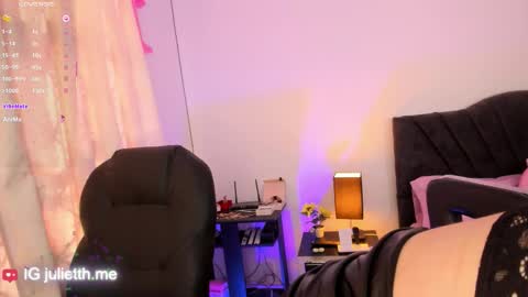 Snapshot of rubi_carter chatting on 10.15.25 rubi carter online show from 10.15.25