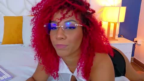 ruby_rogers_ online show from 09.11.25