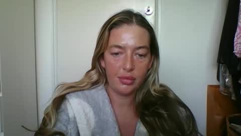 rubyredxxxoxxx online show from 12.05.25