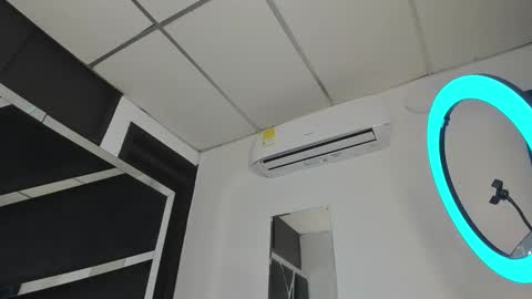 rubyxht online show from 11.29.25