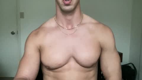 Snapshot of runfasterxo chatting on 11.25.25 runfasterxo online show from 11.25.25