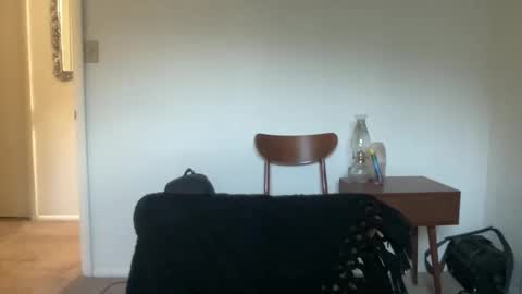 Snapshot of runfasterxo chatting on 11.26.25 runfasterxo online show from 11.26.25