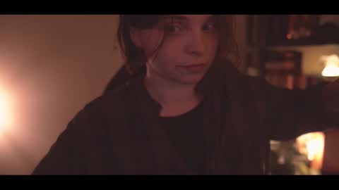 Snapshot of running_with_the_wolves chatting on 11.22.25 Elena online show from 11.22.25