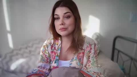 Snapshot of russypussy141 chatting on 11.17.25 Alex online show from 11.17.25