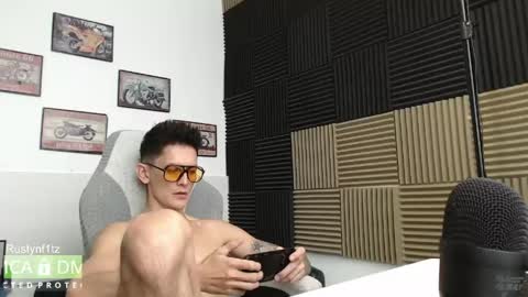 Snapshot of rustynf1tz chatting on 05.19.26 MillionDollarGuy online show from 05.19.26