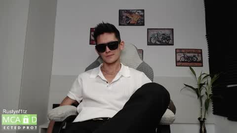 Snapshot of rustynf1tz chatting on 05.25.26 MillionDollarGuy online show from 05.25.26
