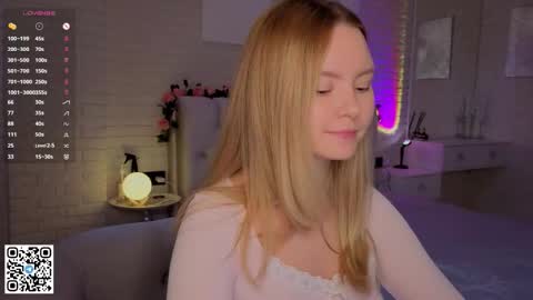 Ruta prize for the new fan club members hehe online show from 09.13.25