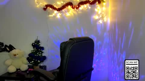 Nika online show from 12.22.25