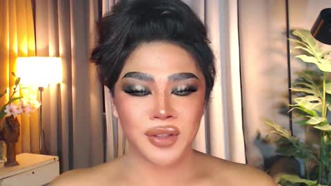 Snapshot of ruthlessmistressx chatting on 02.26.25 Samantha online show from 02.26.25