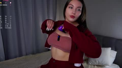 Snapshot of ruthvir chatting on 09.19.25 Emma online show from 09.19.25