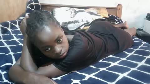 ruu_prettygal online show from 03.14.26