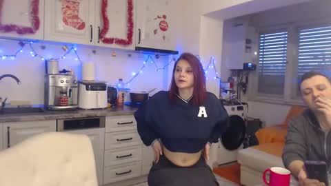 Snapshot of ruxandradanny chatting on 01.20.25 ruxandradanny online show from 01.20.25