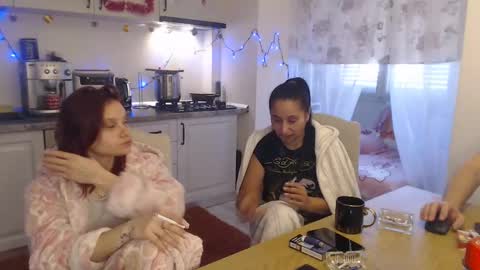 Snapshot of ruxandradanny chatting on 01.27.25 ruxandradanny online show from 01.27.25