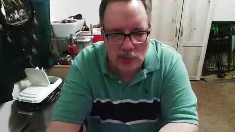 Snapshot of rwzar_0712 chatting on 10.29.25 rwzar_0712 online show from 10.29.25