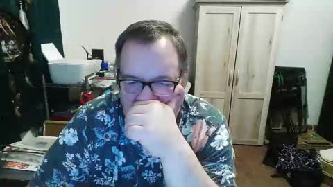 Snapshot of rwzar_0712 chatting on 11.21.25 rwzar_0712 online show from 11.21.25