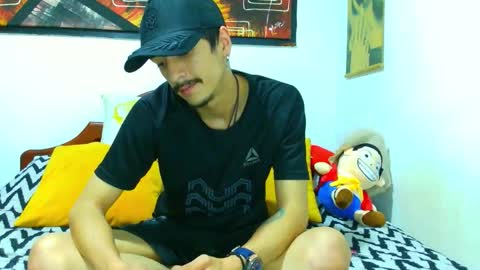 Snapshot of ryan_maxy chatting on 10.15.25 ryan online show from 10.15.25
