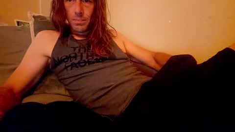 Snapshot of ryanfc85 chatting on 10.05.25 RFC666 online show from 10.05.25