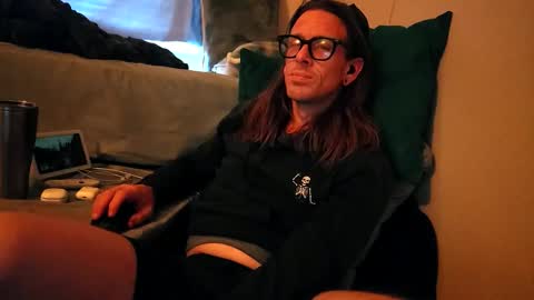 Snapshot of ryanfc85 chatting on 12.03.25 RFC666 online show from 12.03.25