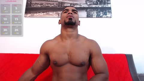 Snapshot of ryanjackson_ chatting on 09.28.25 Instagram Ryandwrn online show from 09.28.25