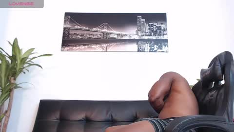 Instagram  Ryandwrn online show from 04.29.26