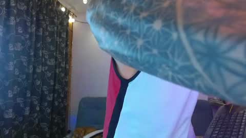 Snapshot of ryann_blue_ chatting on 12.20.24 Ryan Blue ig ryannblue online show from 12.20.24