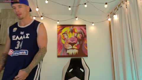 Snapshot of ryann_blue_ chatting on 11.06.25 Ryan Blue ig ryannblue online show from 11.06.25