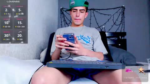 Ryannhill  online show from 02.13.25