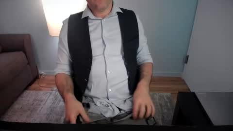 Ryan in NYC online show from 01.18.26