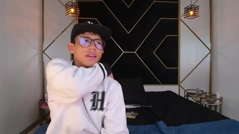 RyanPricee online show from 10.17.25