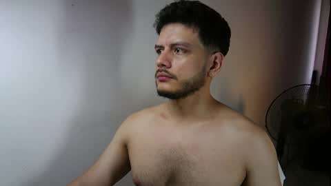 Snapshot of ryl_ chatting on 12.15.25 Ryl online show from 12.15.25