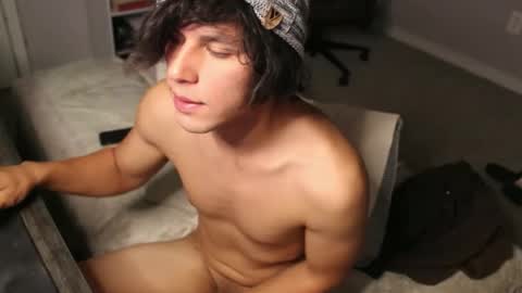 Snapshot of ryot35 chatting on 10.22.25 Ryot3 online show from 10.22.25