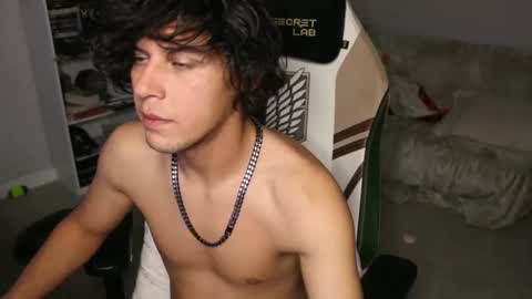 Snapshot of ryot35 chatting on 10.26.25 Ryot3 online show from 10.26.25