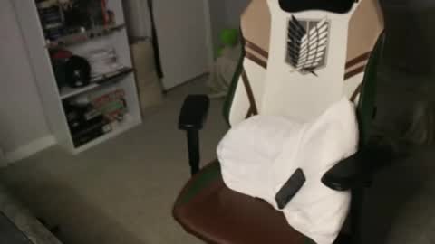 Snapshot of ryot35 chatting on 10.26.25 Ryot3 online show from 10.26.25